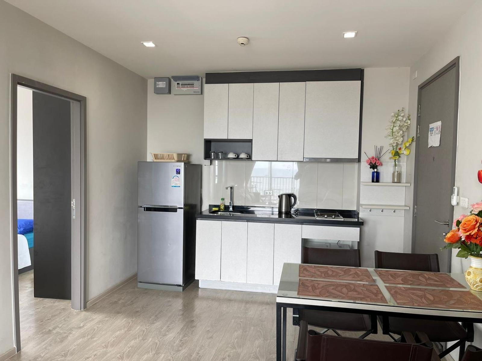 The Base Deluxe Apartment Pattaya Luaran gambar